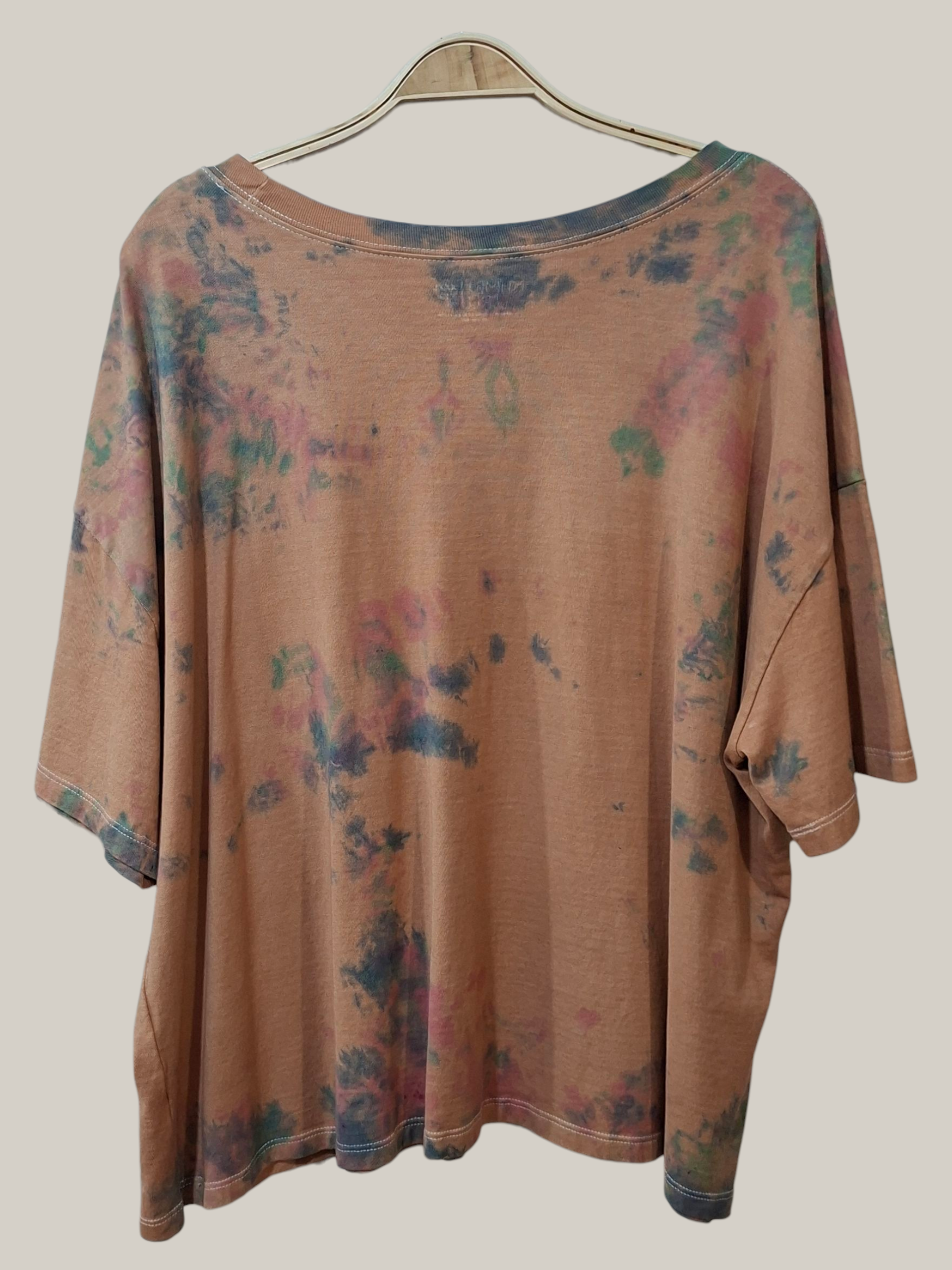 Franela ( Crop Top ) Talla 3XL | SKU : B076 - Imagen 2